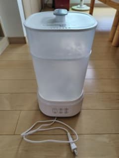 哺乳瓶用 電気スチーム消毒器 本体のサムネイル
