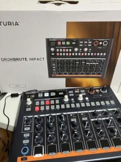 Arturia Drumbrute Impact アナログドラムマシーンのサムネイル