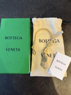 BOTTEGA VENETA レザーコインチャーム　ストラップのサムネイル