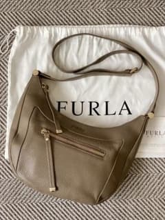 FURLA ショルダーバッグのサムネイル