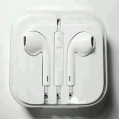 apple 正規品イヤホンのサムネイル