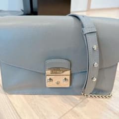 FURLAのサムネイル