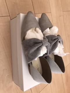パンプスのサムネイル