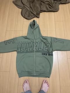 BEAUMERE オリーブグリーン L ジップアップパーカーのサムネイル