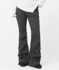 misekiseoul Shirring bootscut pantsのサムネイル
