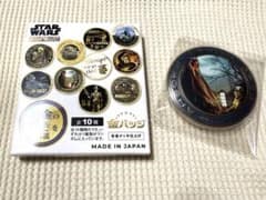 【新品】スター・ウォーズ　マンダロリアン　アソーカ・タノ　金バッジ　缶バッジのサムネイル