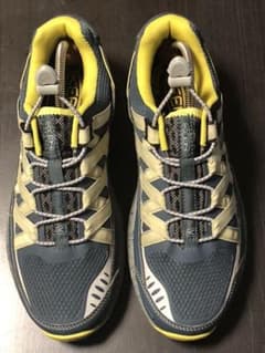 KEEN キーン　ヴァーサトレイル　25.5CMのサムネイル