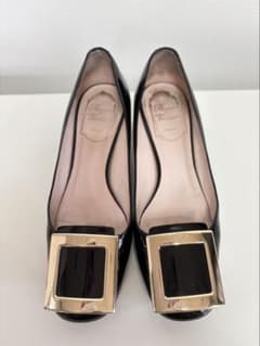 roger vivier ロジェヴィヴィエ　36 エナメル　23cm roger vivier ロジェヴィヴィエ 36 エナメル 23cm - メルカリ