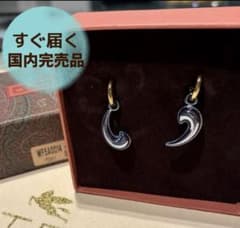 ETRO 高橋海人さん着用 ミニペイズリーピアス - メルカリ