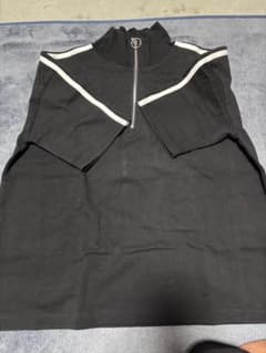 ADRER ハーフジップTシャツのサムネイル