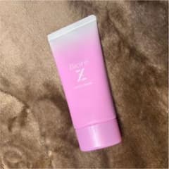 ビオレ ビオレZ さらさらFクリーム フットクリームのサムネイル