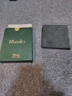 RHODES 二つ折り財布　サメ革　シャークレザーのサムネイル