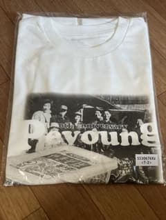 新品未開封 ペヤング　50周年　Tシャツ ホワイトのサムネイル