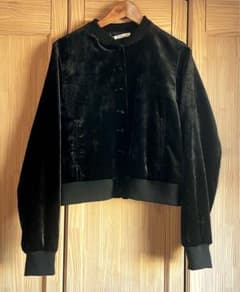 新品タグ付き】pelleq velvet ブルゾン BLACK - メルカリ