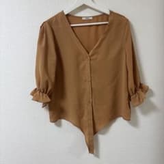 MURUA 브라운 V 넥 셔츠