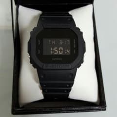 G-shock ソリッドカラーズDW-5600BB-1JFのサムネイル