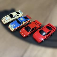 ★出品3月まで　4台 HOスロットカー フェラーリ チューンナップカウンタックのサムネイル