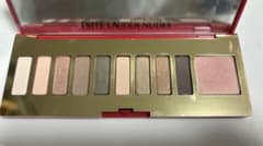 ESTEE LAUDER NUDES アイシャドウパレットのサムネイル