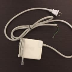 アップル純正 85W MagSafe 電源アダプタのサムネイル