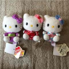 新品！キティちゃん ぬいぐるみ キーホルダーのサムネイル