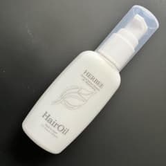 HERBEE トリートメントヘアオイル 50mLのサムネイル