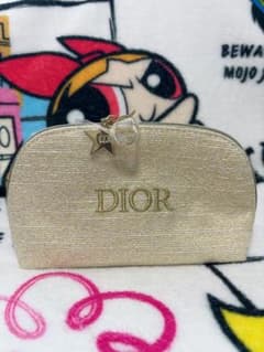 한정품 Dior 2024 크리스마스 코후레 골드 로고 파우치