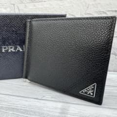 t.m.y 様】PRADA マネークリップ RFID 三角ロゴ シボ革ブラック - メルカリ