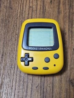 【ジャンク品】任天堂 POCKET PIKACHU 本体のサムネイル