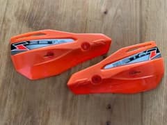 ジータ（ZETA）X2プロテクター　：ナックルガードのサムネイル