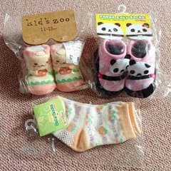 未使用★ベビー靴下3点セットのサムネイル