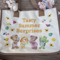 ダッフィー＆フレンズのテイスティ・サマー・サプライズ　トートバッグ　2022のサムネイル