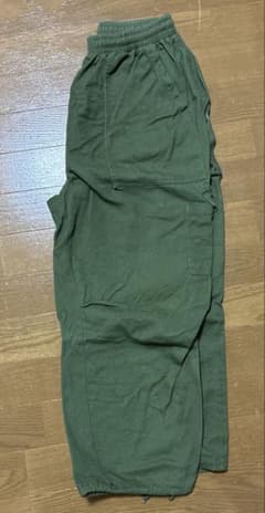 メンズ カーゴパンツ カーキ/8月末に取り下げ予定のサムネイル