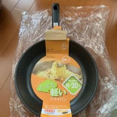 貝印　軽いフライパン　26cm  DW-5636 ガス火用のサムネイル