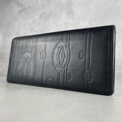 【極美品】カルティエ 長財布 折り ハッピーバースデー レザー ロゴ ブラック 極美品】カルティエ 長財布 折り ハッピーバースデー レザー