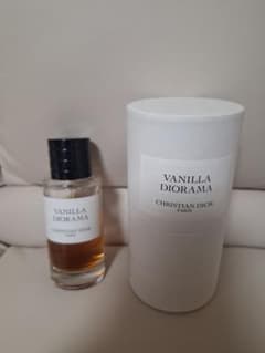 Vanilla Diorama 香水 Christian Dior - メルカリ