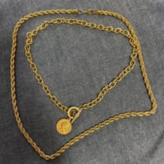 ゴールドネックレス　セットのサムネイル