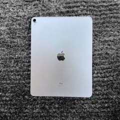 iPad Pro 12.9 512GB 第3世代 Wi-Fi シルバーのサムネイル