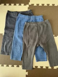 ユニクロ レギンス パンツ　7分丈　100 3枚のサムネイル