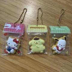 サンリオ手作りおやつチャーム　3個セットのサムネイル