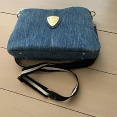 ATAo エルヴィ　デニムショルダーバック2wayのサムネイル
