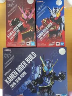 S.H.Figuarts仮面ライダー ビルドセットのサムネイル