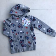 【新品】ドラえもん トレーナー 110のサムネイル