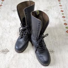 【限定セール】美品 ドクターマーチン 14ホール ロングブーツ 24cm 黒 24cm Dr. Martens ドクターマーチン ロングブーツ 黒 14ホール - メルカリ