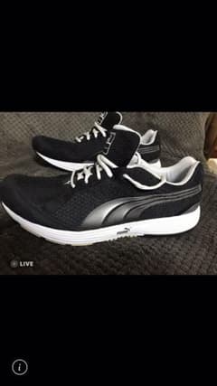 puma スニーカーのサムネイル