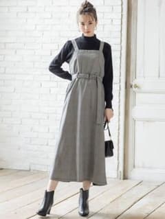 【あいぴよ様専用】GRLベルト付きグレンチェックバックプリーツジャンパースカートのサムネイル