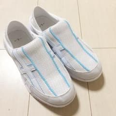 どうもと様専用☆ナースシューズのサムネイル
