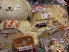 サンリオくじ　ポムポムプリン　①ぬいぐるみ　ラストワンのサムネイル
