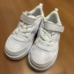NIKE 16cm 白スニーカーのサムネイル
