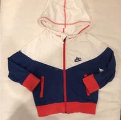 パーカーNIKE100のサムネイル