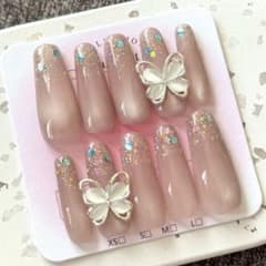 No.1 】マグネットネイルチップ ピンク 蝶々 ワンホン キラキラ 韓国風